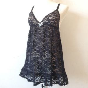 [SOLD] Victoria's Secret Black Lace Babydoll M